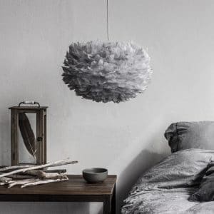 suspension-plumes-pour-chambre