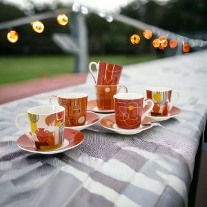 Joli coffret de 6 tasses à café en porcelaine fine