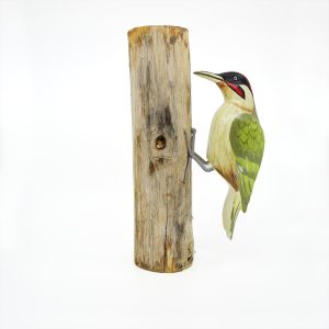 figurine de pic vert en bois