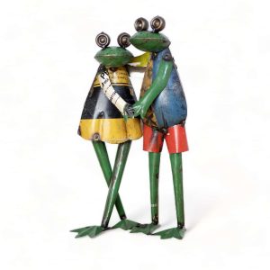 couple de grenouilles en métal de récupération